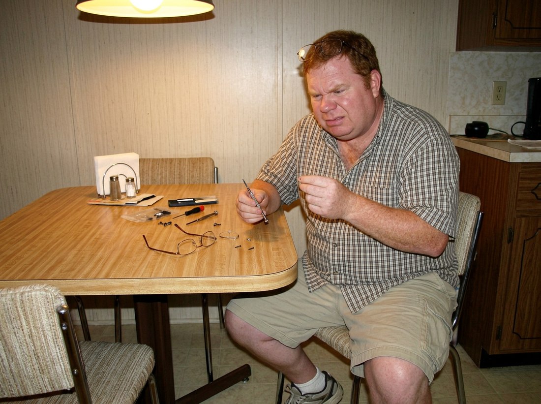 AI-reconstructed scene from this post, featuring Ed, 2006